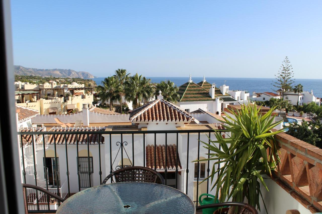 Playa Burriana, Tva Terasser, Havsutsikt, Pool Nerja Exterior photo