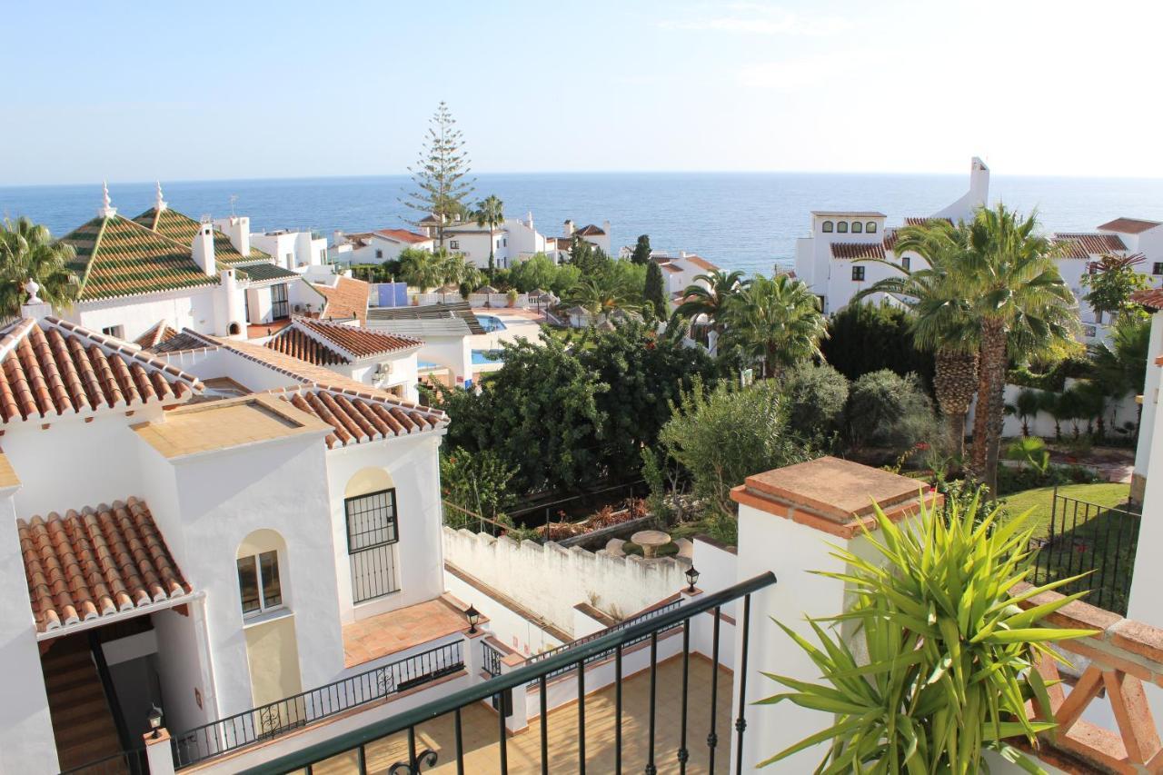 Playa Burriana, Tva Terasser, Havsutsikt, Pool Nerja Exterior photo