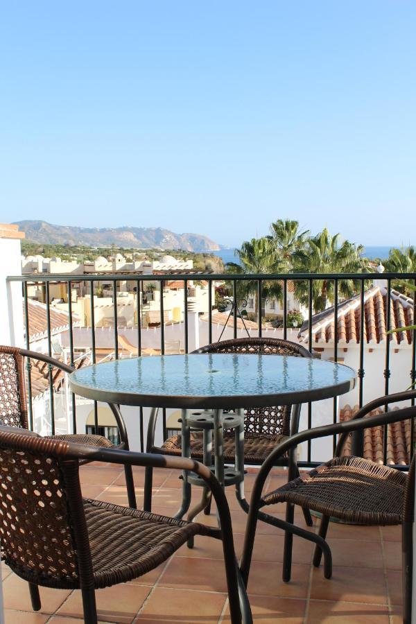 Playa Burriana, Tva Terasser, Havsutsikt, Pool Nerja Exterior photo